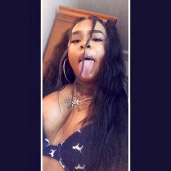 Onyx, 58  female escort, Wilmington