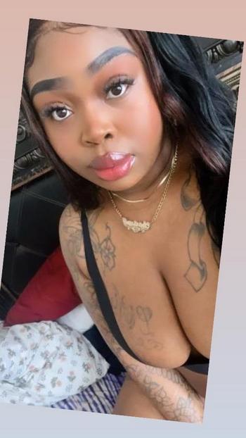 929-741-0948, 26  female escort, Wilmington