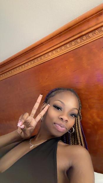 MonaiMarie , 23  female escort, Wilmington