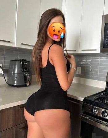 917-619-7473, 22  female escort, Wilmington