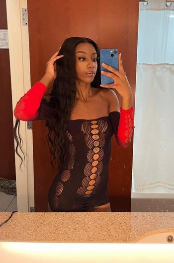 India, 20  female escort, Wilmington